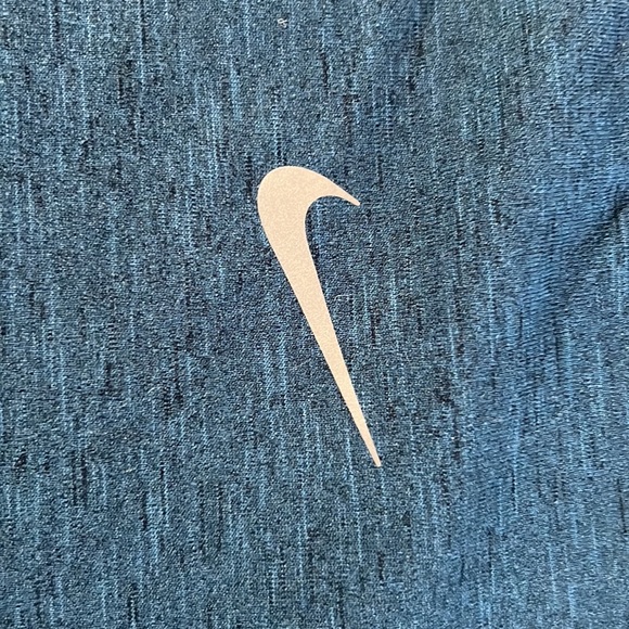 Nike sweatshirt - Picture 4 of 4